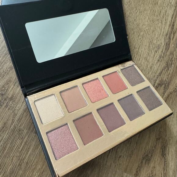 Crown Pro Eyeshadow Pallet, 10 Shimmer/Matte Shades - Picture 1 of 4